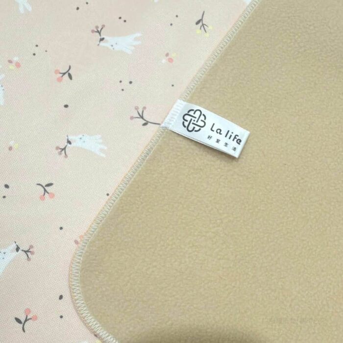 花漾萌兔｜杏色夢境防水保潔墊