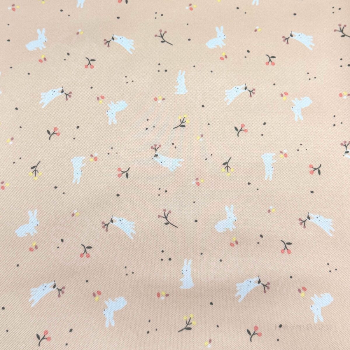 花漾萌兔(3)-01 花漾萌兔|質感杏色夢境防水保潔墊